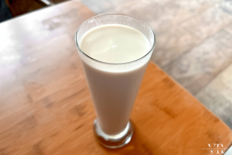 A glass of horchata