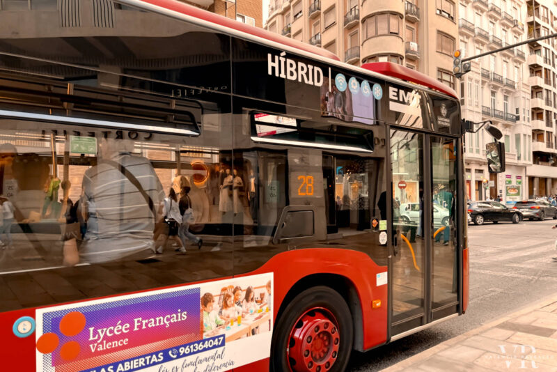 A red bus in Valencia city center